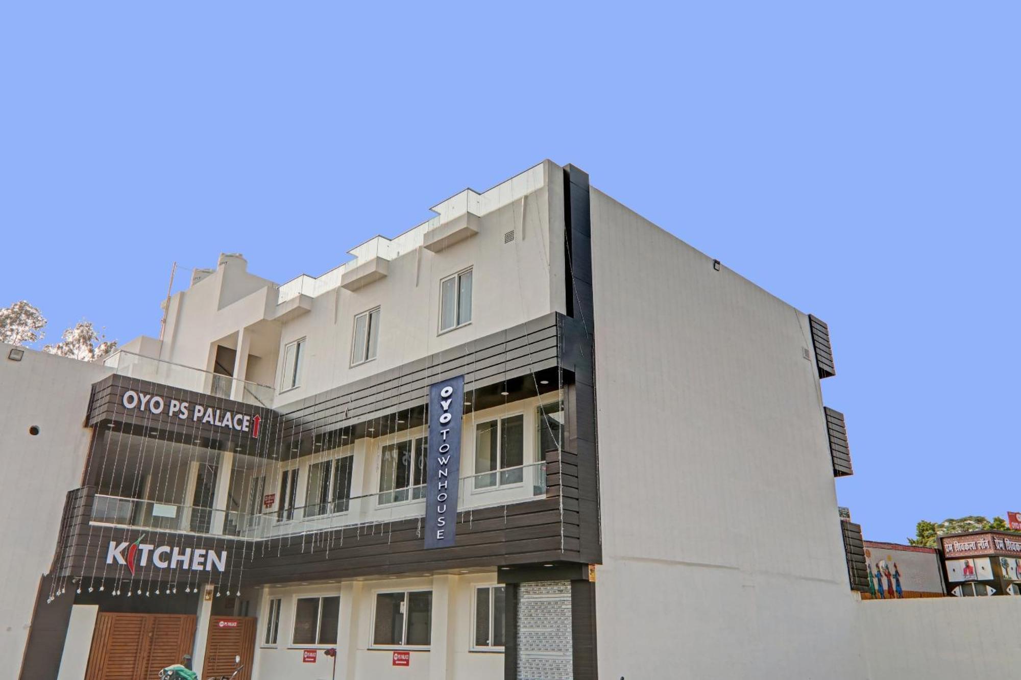 Townhouse P.S.Palace Near Amausi Metro Station Lucknow Luaran gambar